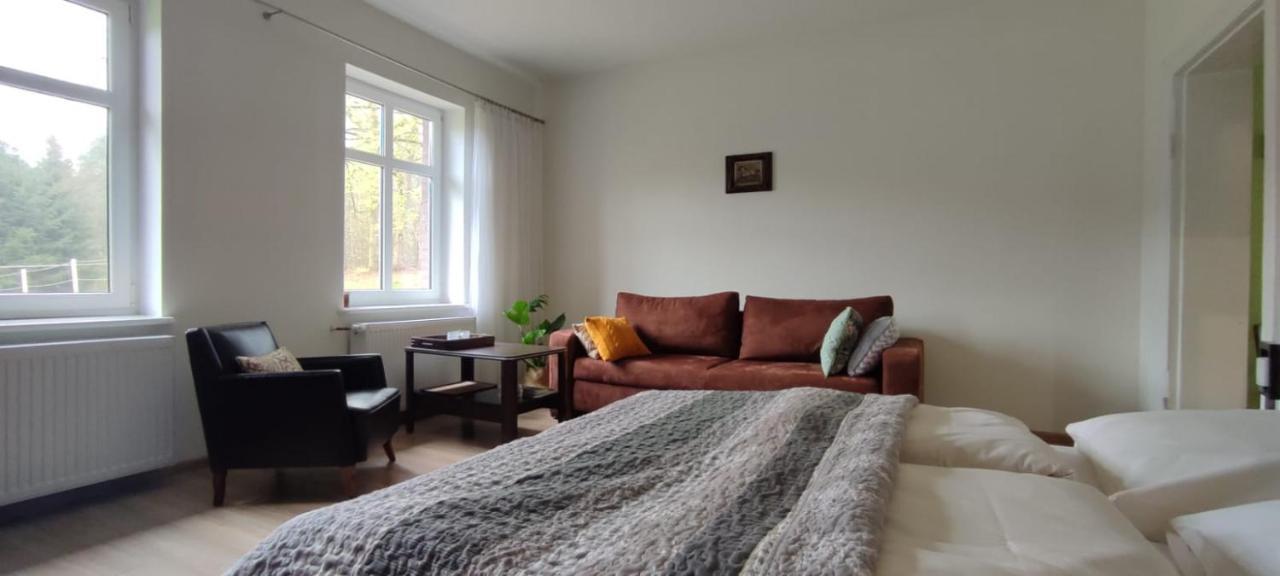 Apartamento Zacisze Pod Bukami Gornica Exterior foto
